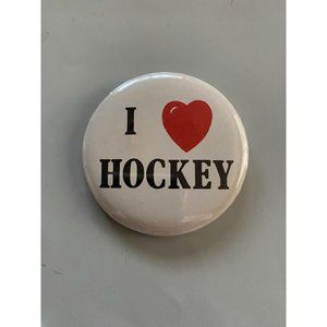 VINTAGE I LOVE HOCKEY Heart Pinback Pin Button